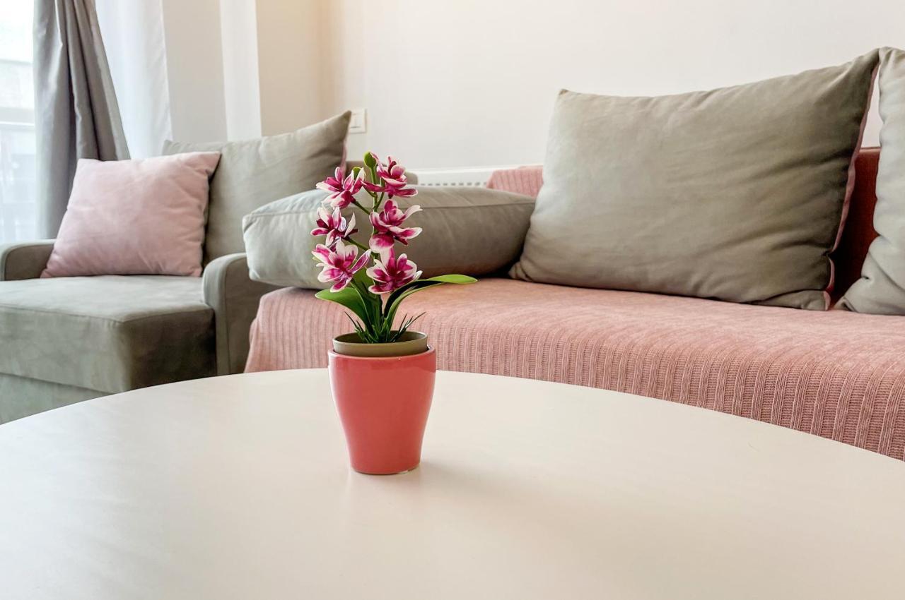 Astoria Rose Apartment Navodari Luaran gambar