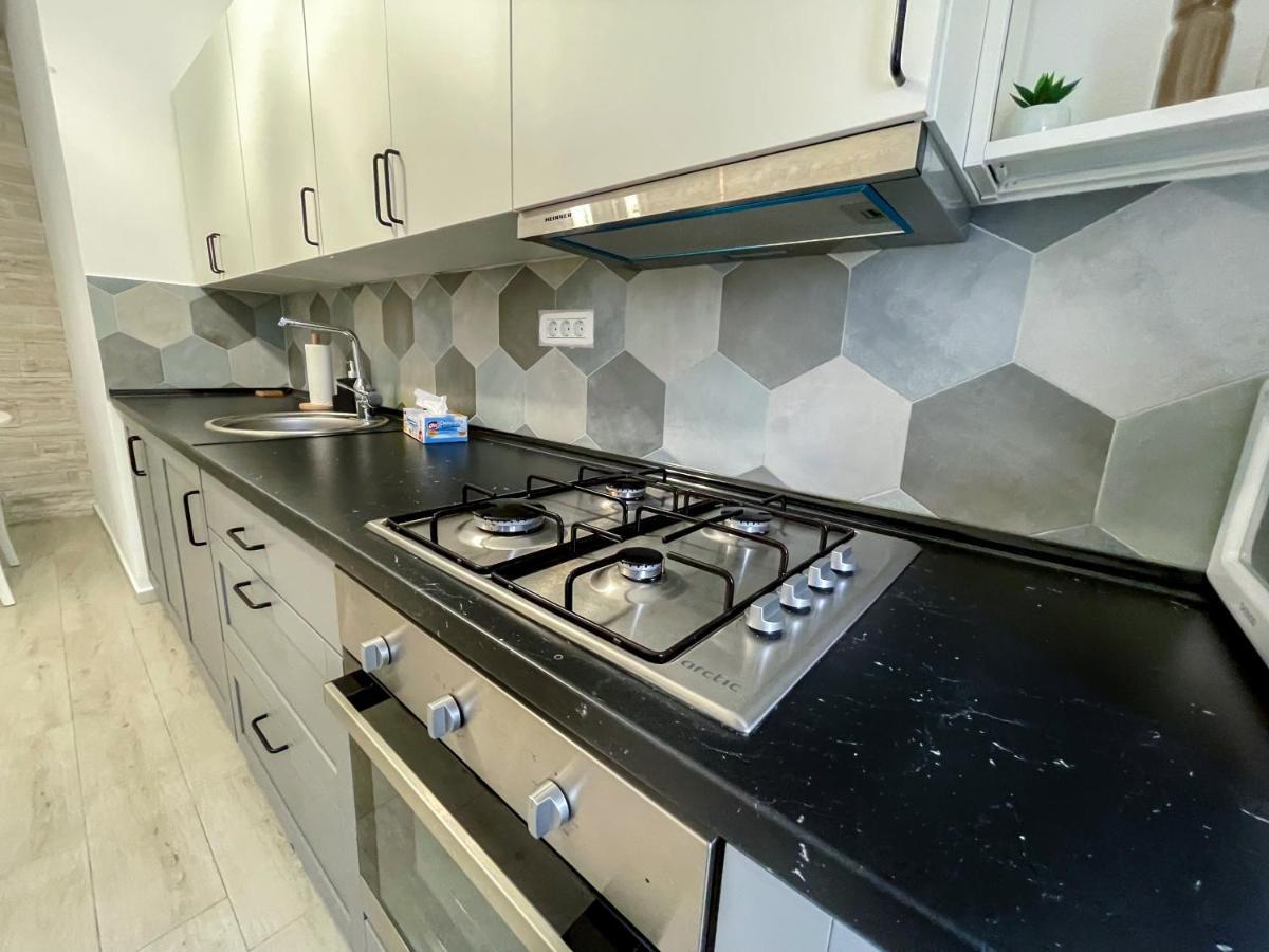 Astoria Rose Apartment Navodari Luaran gambar